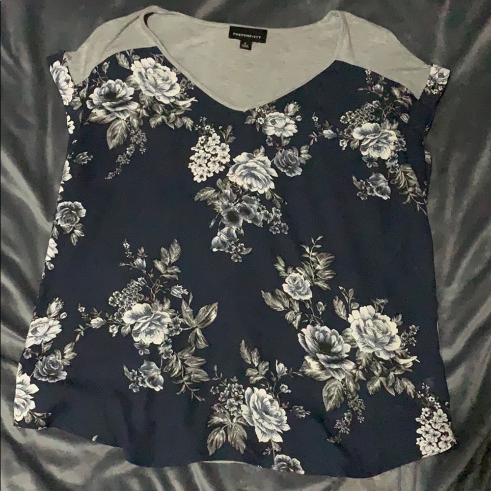 Mixed material floral blouse
